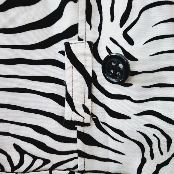 Nanette Lepore Animal Print Trench Coat Size 8 - Picture 9 of 11